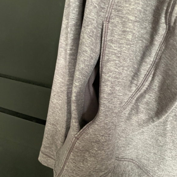 Lululemon Jacket 4 - Picture 8 of 11